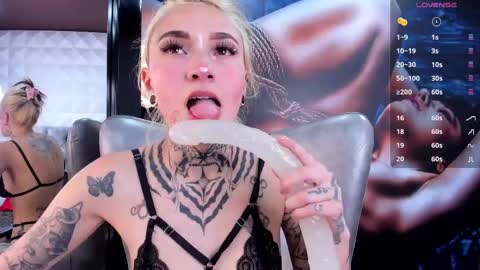 miss___angel online show from February 15, 6:23 pm