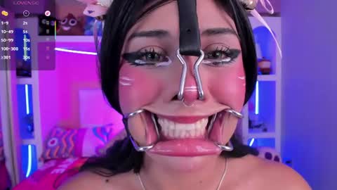 Megan online show from June 26, 2:43 pm