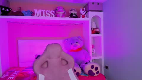 Megan online show from July 16, 2:39 am