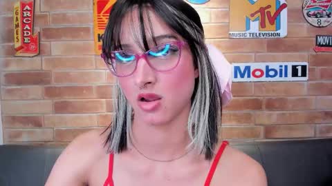 Salome online show from November 20, 6:40 pm