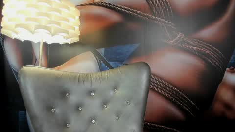 Taylor online show from April 2, 2:09 am