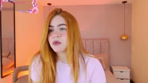 Snapshot of miss__carrot chatting on May 18, 12:22 pm Miss Carrot online show from May 18, 12:22 pm