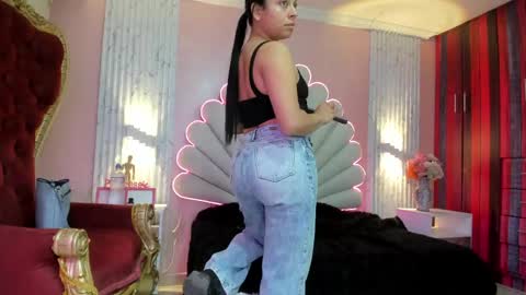 Snapshot of miss__star_ chatting on April 27, 3:10 pm miss__star_ online show from April 27, 3:10 pm