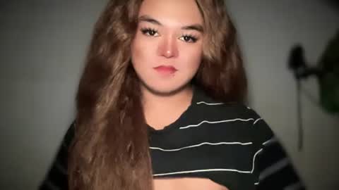 Snapshot of miss_anita_69x chatting on February 19, 2:51 am Anita online show from February 19, 2:51 am