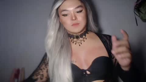 Snapshot of miss_anita_69x chatting on February 24, 1:31 pm Anita online show from February 24, 1:31 pm