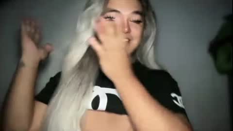 Snapshot of miss_anita_69x chatting on February 25, 7:56 pm Anita online show from February 25, 7:56 pm