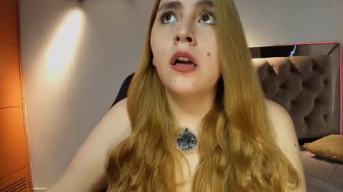 Anny online show from December 23, 11:08 am