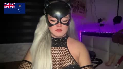 Snapshot of miss_antonette_xxx chatting on May 11, 12:16 am Call me Miss Antonette online show from May 11, 12:16 am