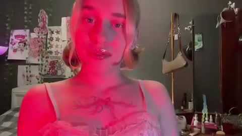 Anya online show from July 17, 10:25 pm