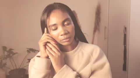 miss_benz online show from November 14, 2:21 am