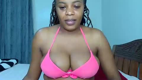 Snapshot of miss_candy7 chatting on January 19, 11:45 am Candy online show from January 19, 11:45 am