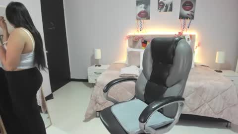Snapshot of miss_cataleya__ chatting on July 20, 12:29 pm Cataleya online show from July 20, 12:29 pm