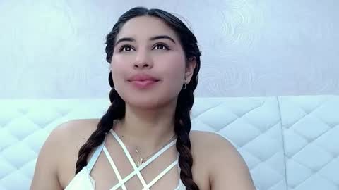 miss_charlotte78 online show from January 5, 7:17 pm