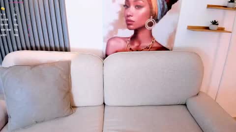 Snapshot of miss_cherryy1 chatting on June 1, 4:20 pm miss cherryy online show from June 1, 4:20 pm