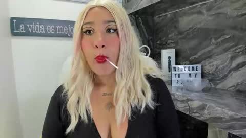 Danika online show from November 4, 10:58 am