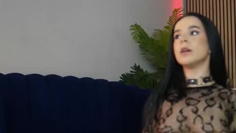 Snapshot of miss_denisse chatting on November 22, 8:41 pm Denise online show from November 22, 8:41 pm