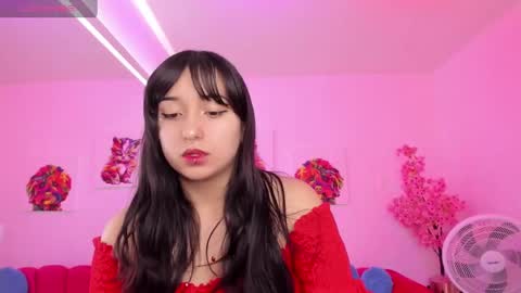 Snapshot of miss_dolly1 chatting on December 3, 12:27 pm Melanie online show from December 3, 12:27 pm