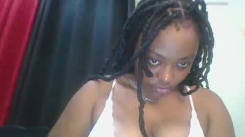 miss_dree online show from December 9, 4:26 pm