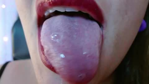 Miss Evoleth online show from April 10, 11:31 pm