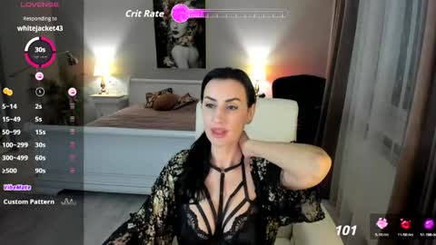 Snapshot of miss_giulia chatting on April 29, 8:37 pm Miss Giulia online show from April 29, 8:37 pm