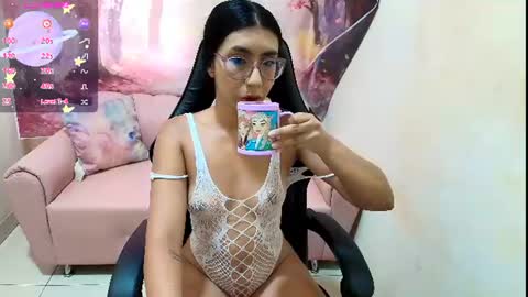 miss_helensexy online show from June 25, 6:34 pm