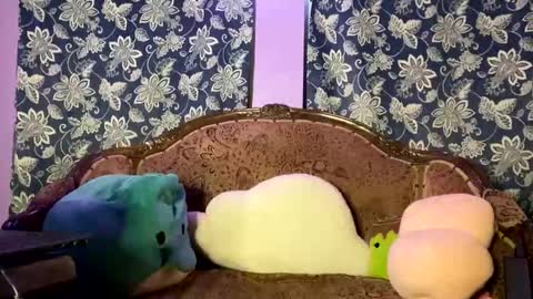miss_honeypotpie online show from February 11, 2:49 am