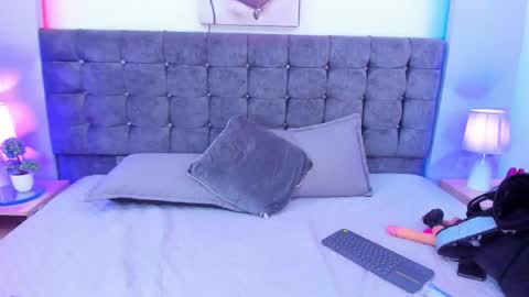 miss_horney online show from December 20, 4:14 pm