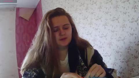 Miss Iriss online show from April 12, 5:45 am