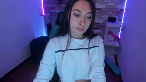 Isabella online show from February 3, 1:08 pm