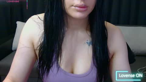 Jaquelinee online show from April 19, 3:06 am