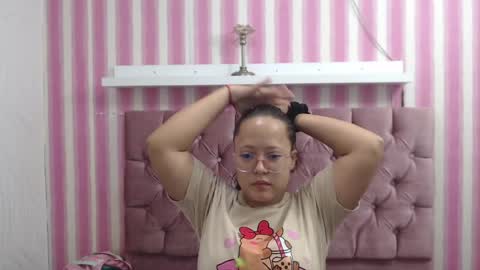 Snapshot of miss_kattya_ chatting on May 21, 3:30 pm miss_kattya_ online show from May 21, 3:30 pm