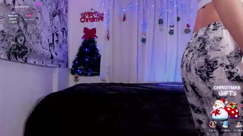 Kendall online show from December 22, 8:44 am