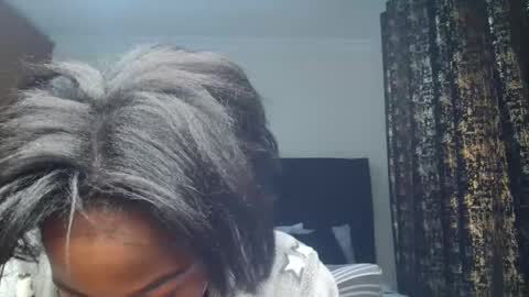 Miss Kiarrafit online show from January 15, 6:40 pm