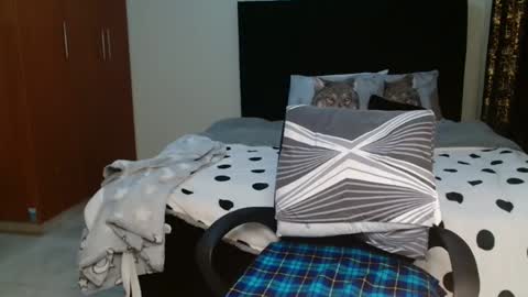 Miss Kiarrafit online show from January 16, 10:55 pm