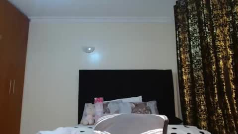 Miss Kiarrafit online show from January 20, 6:53 pm