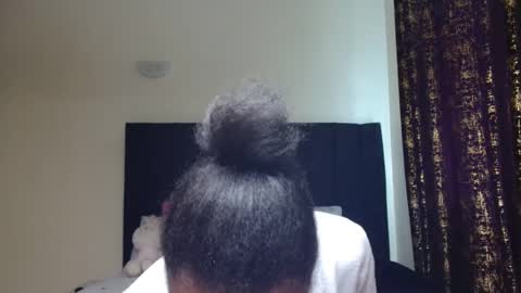 Miss Kiarrafit online show from January 22, 8:29 am