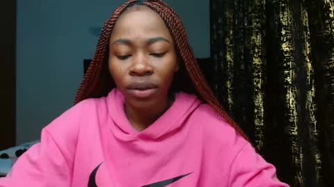 Miss Kiarrafit online show from February 7, 1:04 am