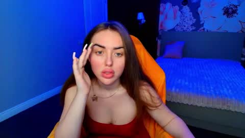Snapshot of miss_kiten chatting on June 17, 8:10 pm miss_kiten online show from June 17, 8:10 pm