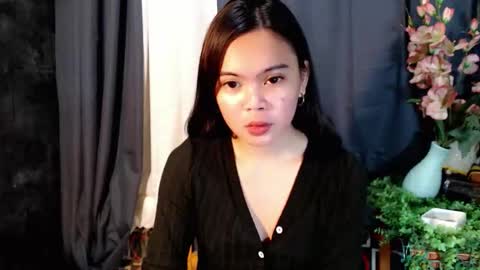 Snapshot of miss_kyrstyn chatting on November 15, 11:40 am miss_kyrstyn online show from November 15, 11:40 am