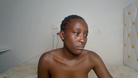 miss_lolah7 online show from April 29, 5:30 pm