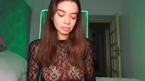 miss_medyson online show from September 19, 7:32 am