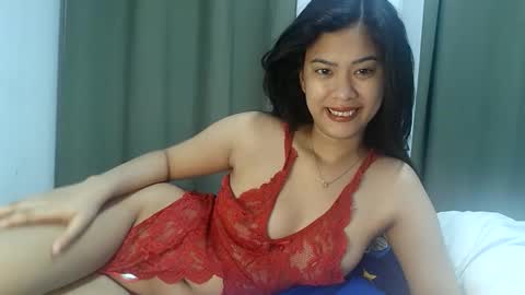miss_merryjude01 online show from February 8, 11:08 pm