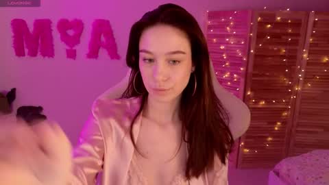 Mamma Mia online show from November 22, 5:06 am