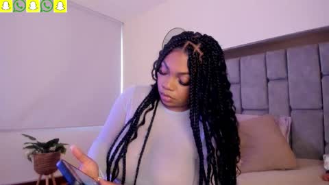 Mian  online show from October 27, 9:30 pm