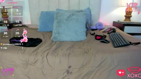 miss_milf_ online show from March 30, 8:21 pm