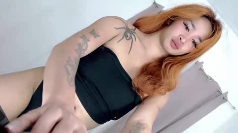 miss_mitchxx online show from April 10, 2:00 pm
