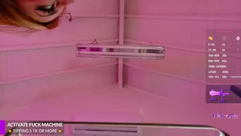  Miss Pawi online show from February 9, 8:35 pm