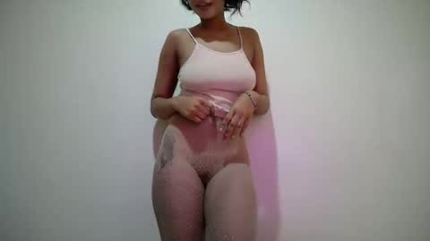 miss_rihanna2 online show from May 2, 8:19 am