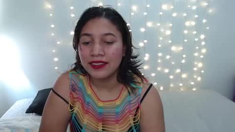 Snapshot of miss_rose1 chatting on February 13, 8:13 pm ROS online show from February 13, 8:13 pm