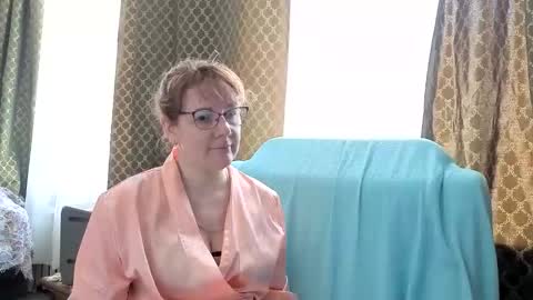 Snapshot of miss_sandrax chatting on June 6, 11:15 am miss sandrax online show from June 6, 11:15 am